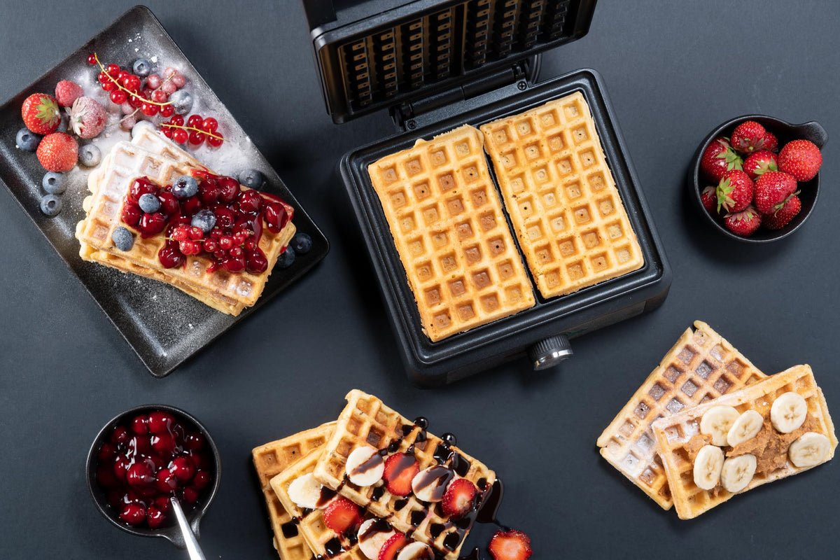 Bestron Waffeleisen für Brüsseler Waffeln – antihaft, Mattschwarz